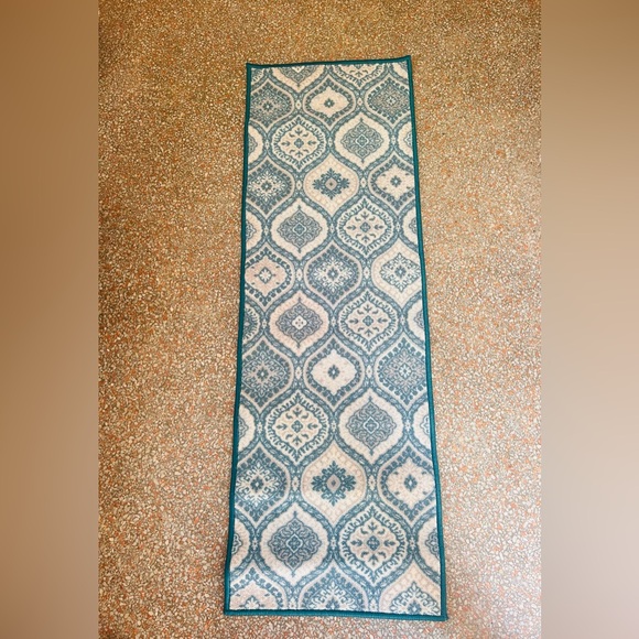 Elements Teal Patterned Carpet Runner NWT - Picture 2 of 4